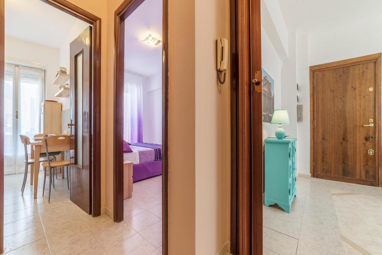San Giovanni Apartment With Balcony Rome Buitenkant foto