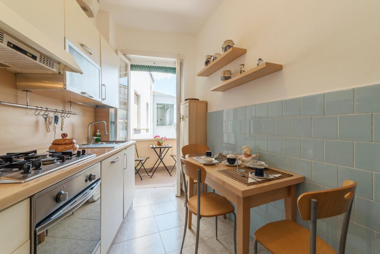 San Giovanni Apartment With Balcony Rome Buitenkant foto