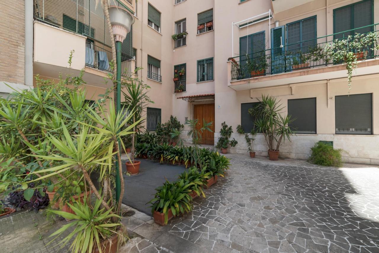 San Giovanni Apartment With Balcony Rome Buitenkant foto